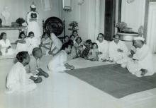 President Dr. Rajendra Prasad with Shri Ravi Shankar after a Sitar recital at Rashtrapati Bhavan
