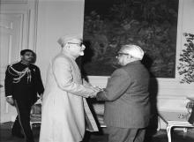 President Dr. Zakir Husain meeting with H.E. Dr. The Hon'ble Sir S. Ramgoolam, Prime Minister of Mauritius, at Rashtrapati Bhavan.