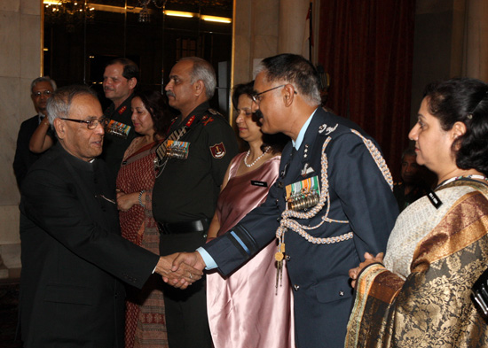 The President of the Democratic Socialist Republic of Sri Lanka, H.E. Mr. Mahinda Rajapaksa calling on the President of India, Shri Pranab Mukherjee at Rashtrapati Bhavan on September 20, 2012.