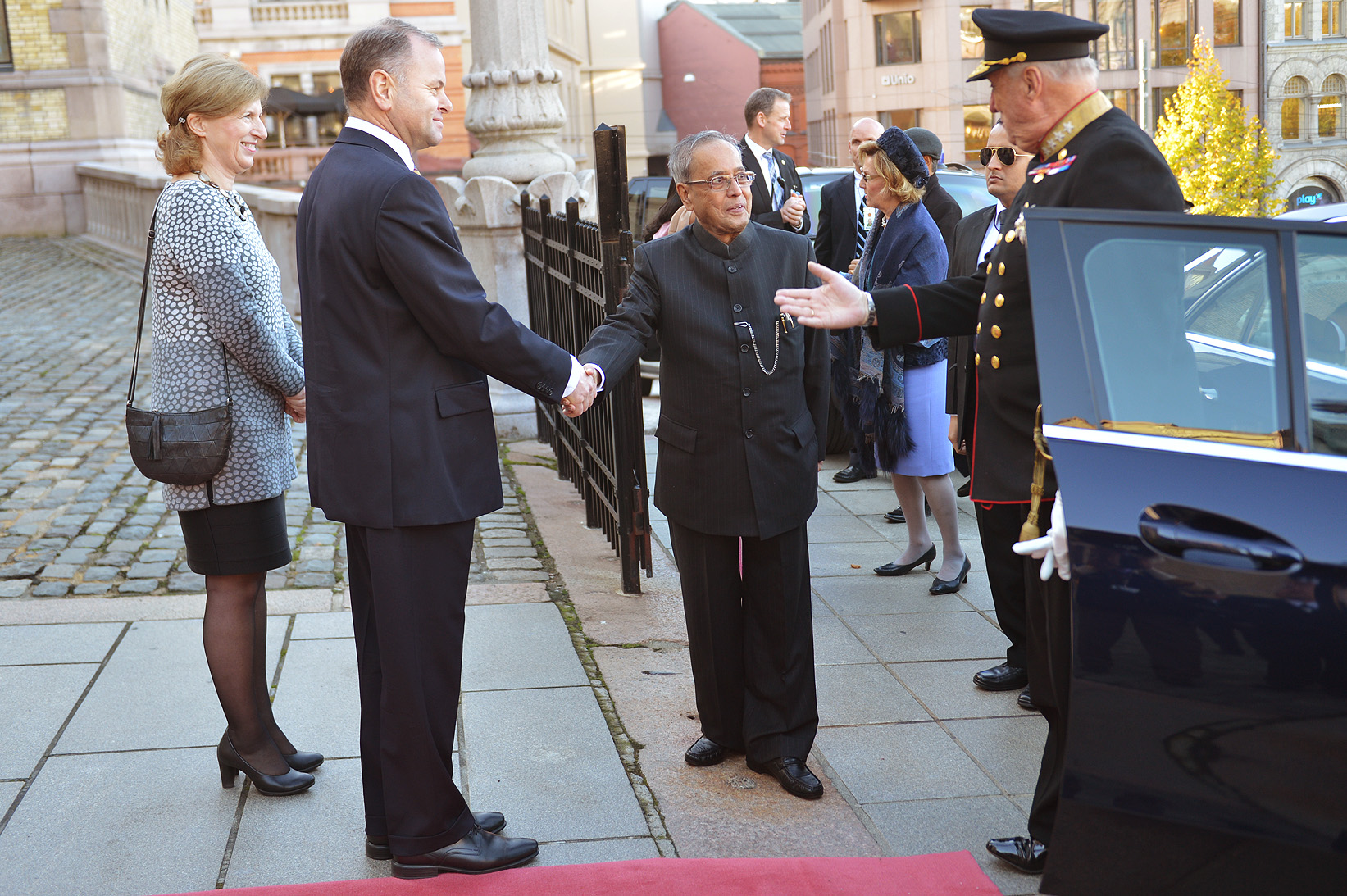 The President of India, Shri Pranab Mukherjee being received by the President of Storting (Parliament of Norway), Mr. Olemic Thommessen at Oslo in Norway on October 13, 2014. 