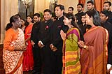 President interacting with IAS officers(2020 Batch) at Rashtrapati Bhavan on August 25, 2022. 10_ra4_4884