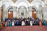 President with the youth delegation from Bangladesh at Rashtrapati Bhavan on October 14, 2022. 47_vg56540