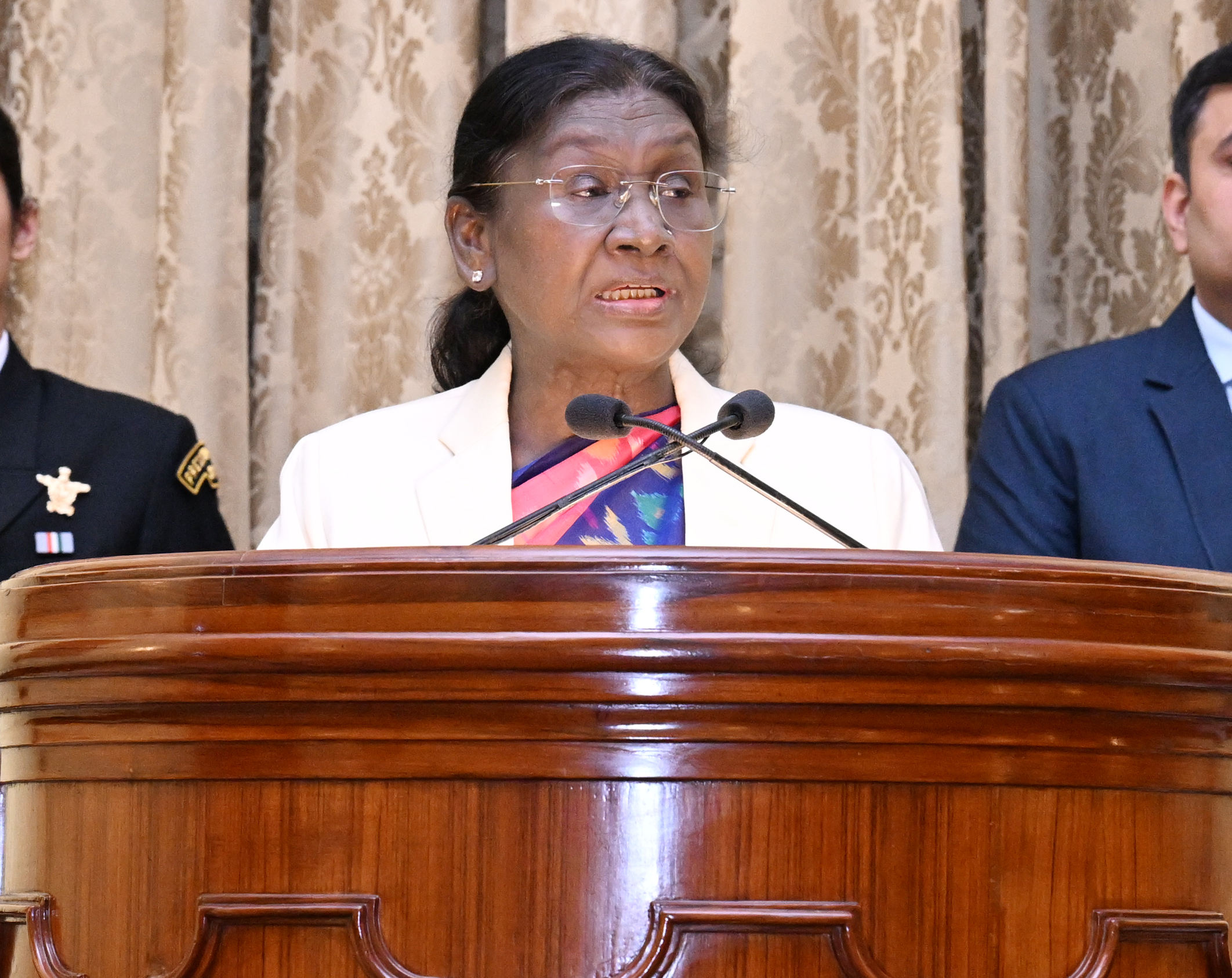 ADDRESS BY THE HON’BLE PRESIDENT OF INDIA  SMT. DROUPADI MURMU  ON THE OCCASION OF CALL ON BY PROBATIONERS OF INDIAN  DEFENCE ACCOUNTS SERVICE