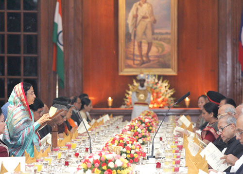 Speech by the President of India, Smt. Pratibha Devisingh Patil at the Banquet in Honour of the President of the People's Democratic republic of Lao, H.E. Mr. Choummaly Sayasone