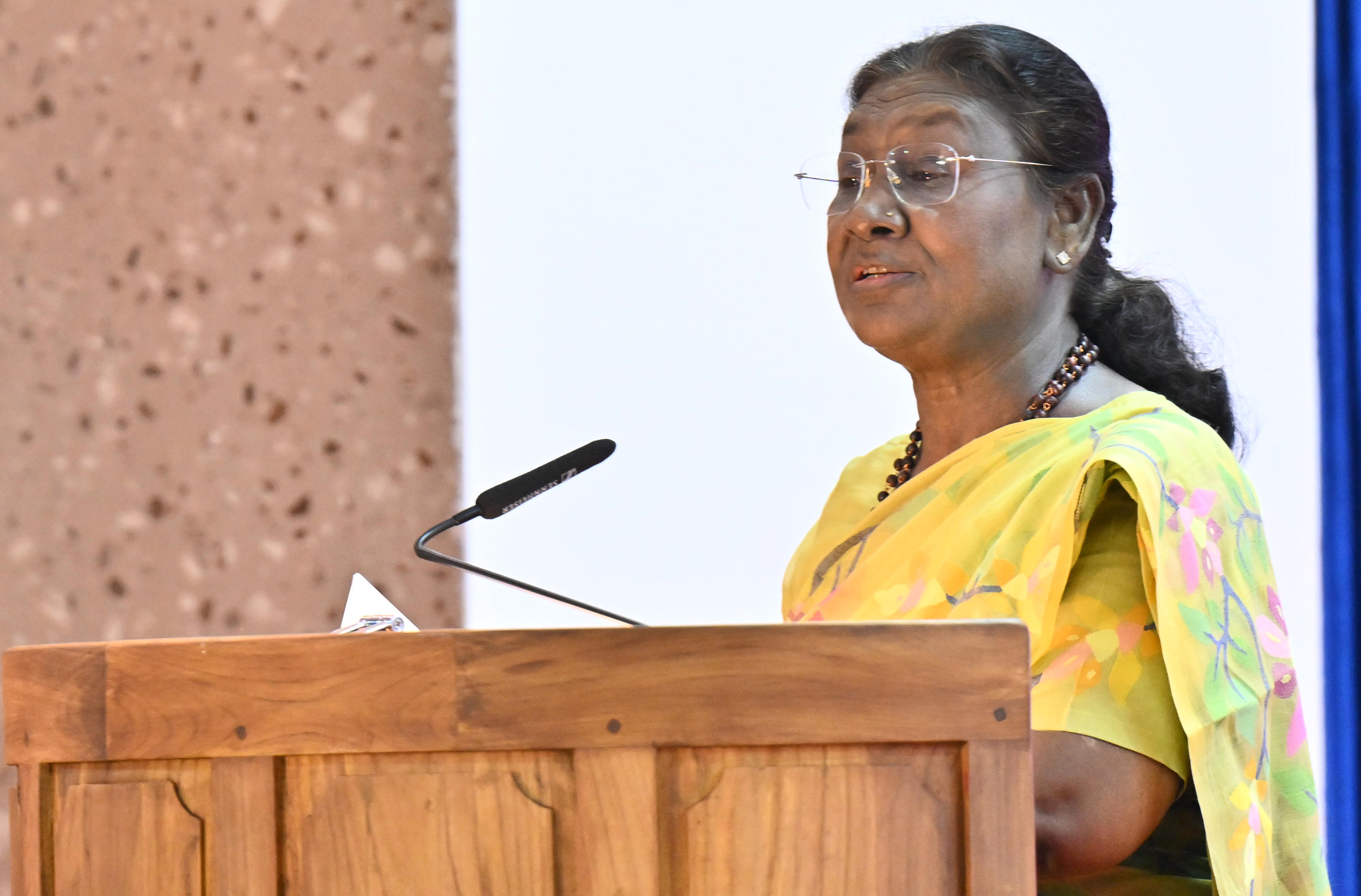 ADDRESS BY THE HON’BLE PRESIDENT OF INDIA  SMT. DROUPADI MURMU  ON THE OCCASION OF VALEDICTORY FUNCTION OF THE PLATINUM JUBILEE CELEBRATIONS OF ST. THOMAS  COLLEGE