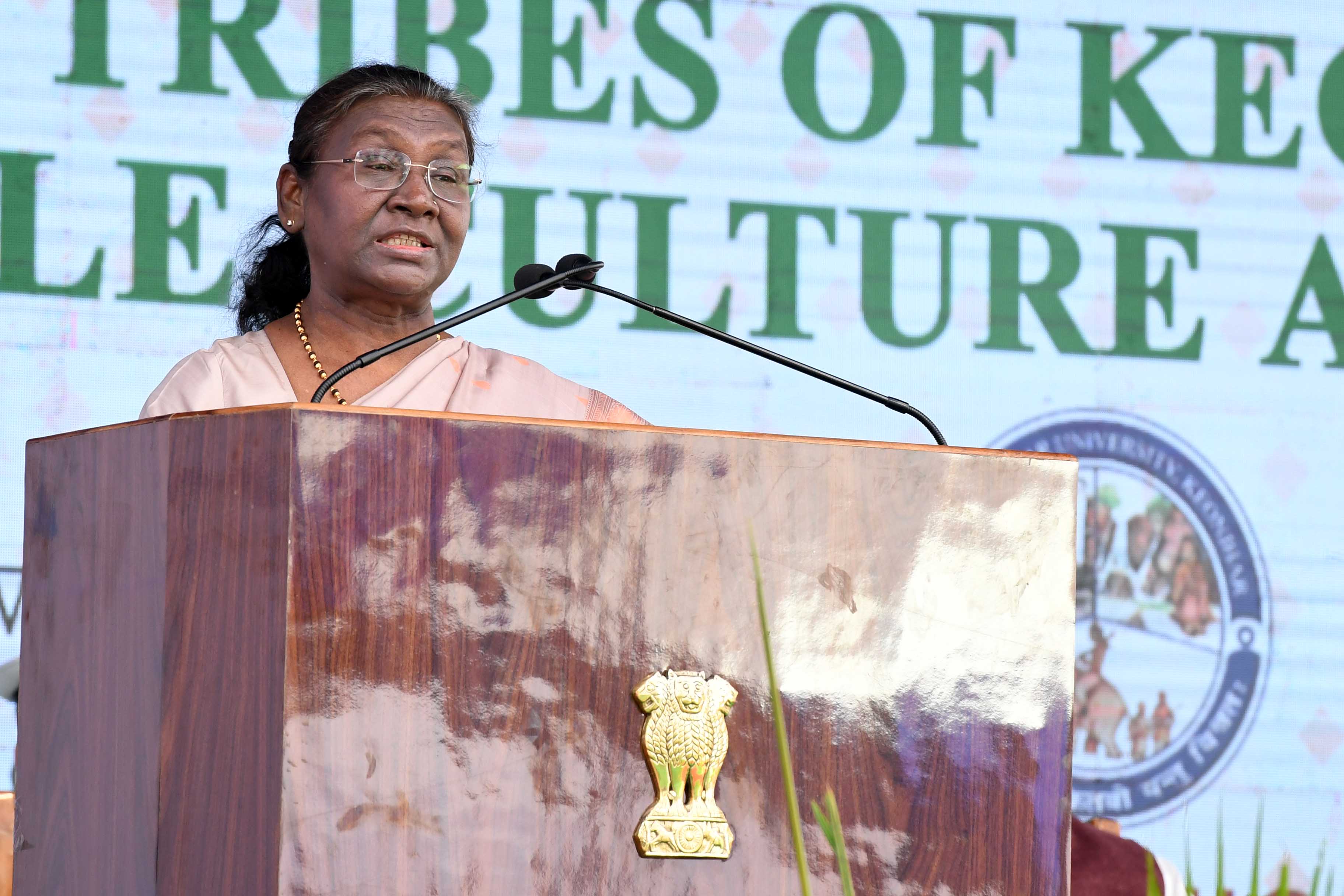 President Droupadi Murmu inaugurates a national seminar on ‘Tribes of Keonjhar: people, culture and heritage’ in Keonjhar, Odisha on Feb 29, 2024. President Droupadi Murmu inaugurates a national seminar on ‘Tribes of Keonjhar: people, culture and heritage’ in Keonjhar, Odisha on Feb 29, 2024.