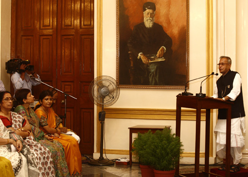 Galpanjali, Collection Of Short Stories By Prof Debranjan Mukhopadhyay Presented To The President 3