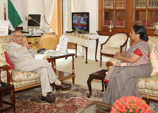 The Ambassador of India in Berlin, Smt. Sujatha Singh calling on the President of India, Shri Pranab Mukherjee at Rashtrapati Bhavan in New Delhi on September 11, 2012.