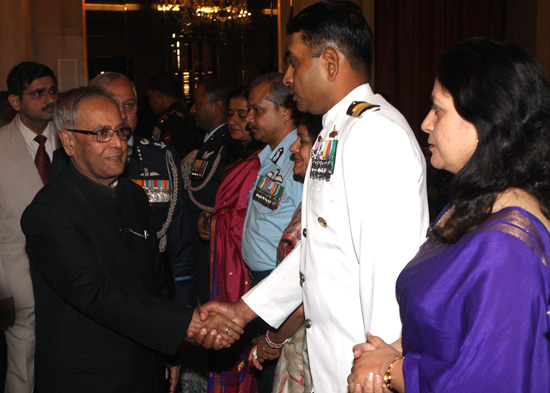 The President of the Democratic Socialist Republic of Sri Lanka, H.E. Mr. Mahinda Rajapaksa calling on the President of India, Shri Pranab Mukherjee at Rashtrapati Bhavan on September 20, 2012.