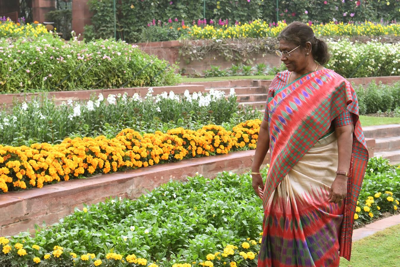 28_amrit_udyan_5.jpg