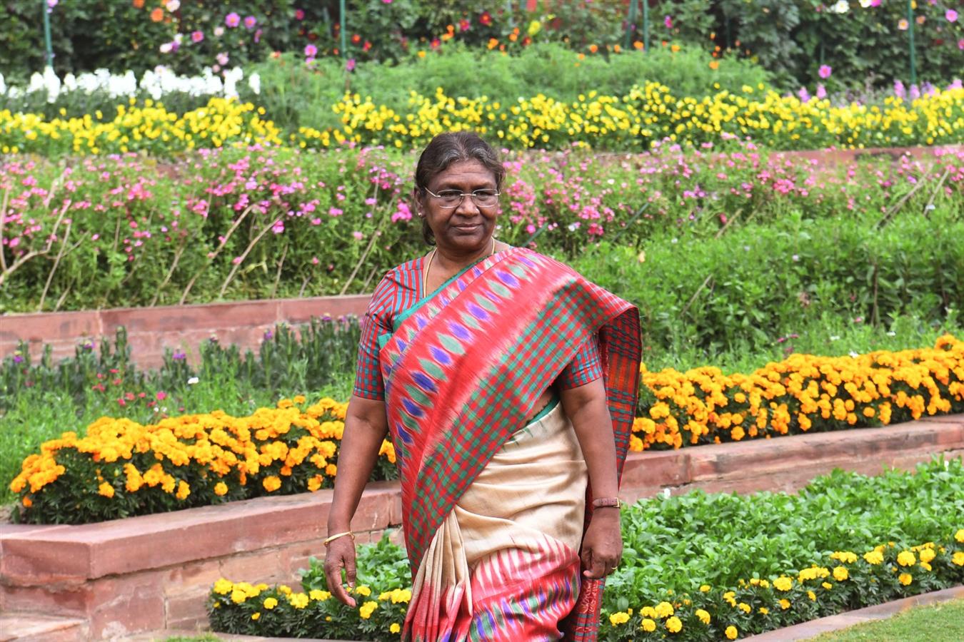30_amrit_udyan_4.jpg