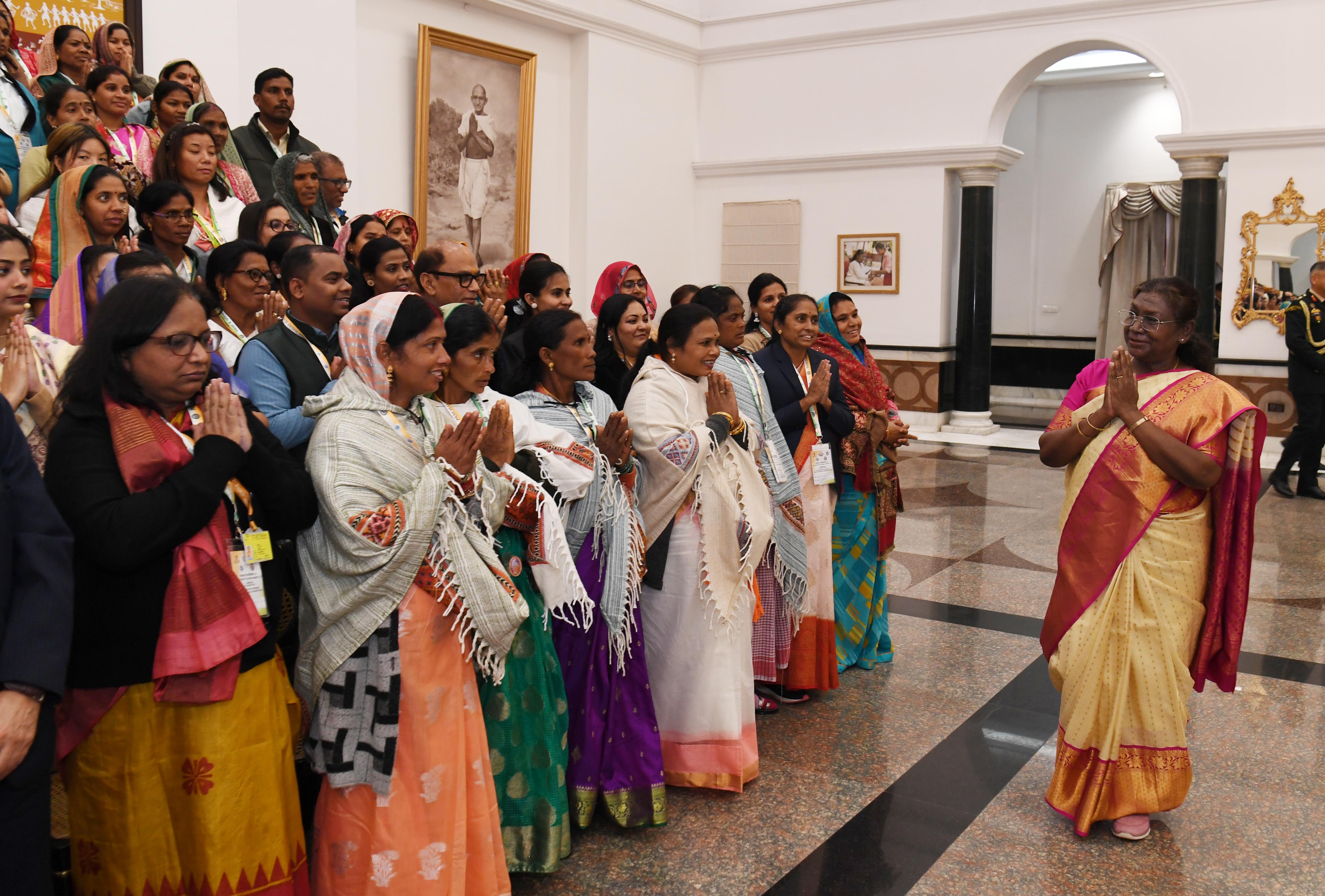  A group of Scheduled Tribe women representatives of Panchayati Raj Institutions called on the President of India, Smt Droupadi Murmu at Rashtrapati Bhavan Cultural Centre on January 6, 2025.