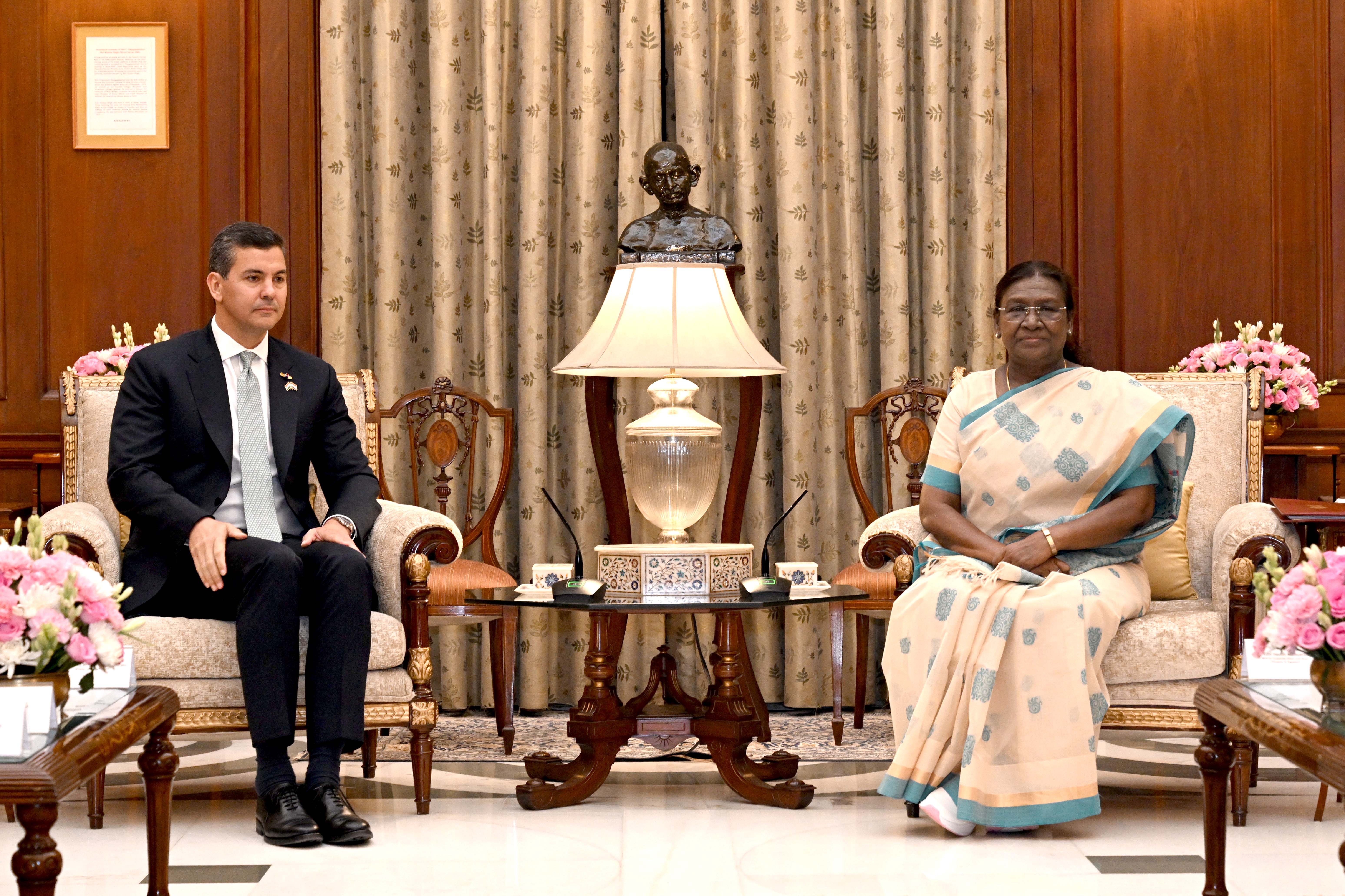 The President of India, Smt Droupadi Murmu received H.E. Mr Santiago Peña Palacios, President of the Republic of Paraguay at Rashtrapati Bhavan on June 2, 2025.