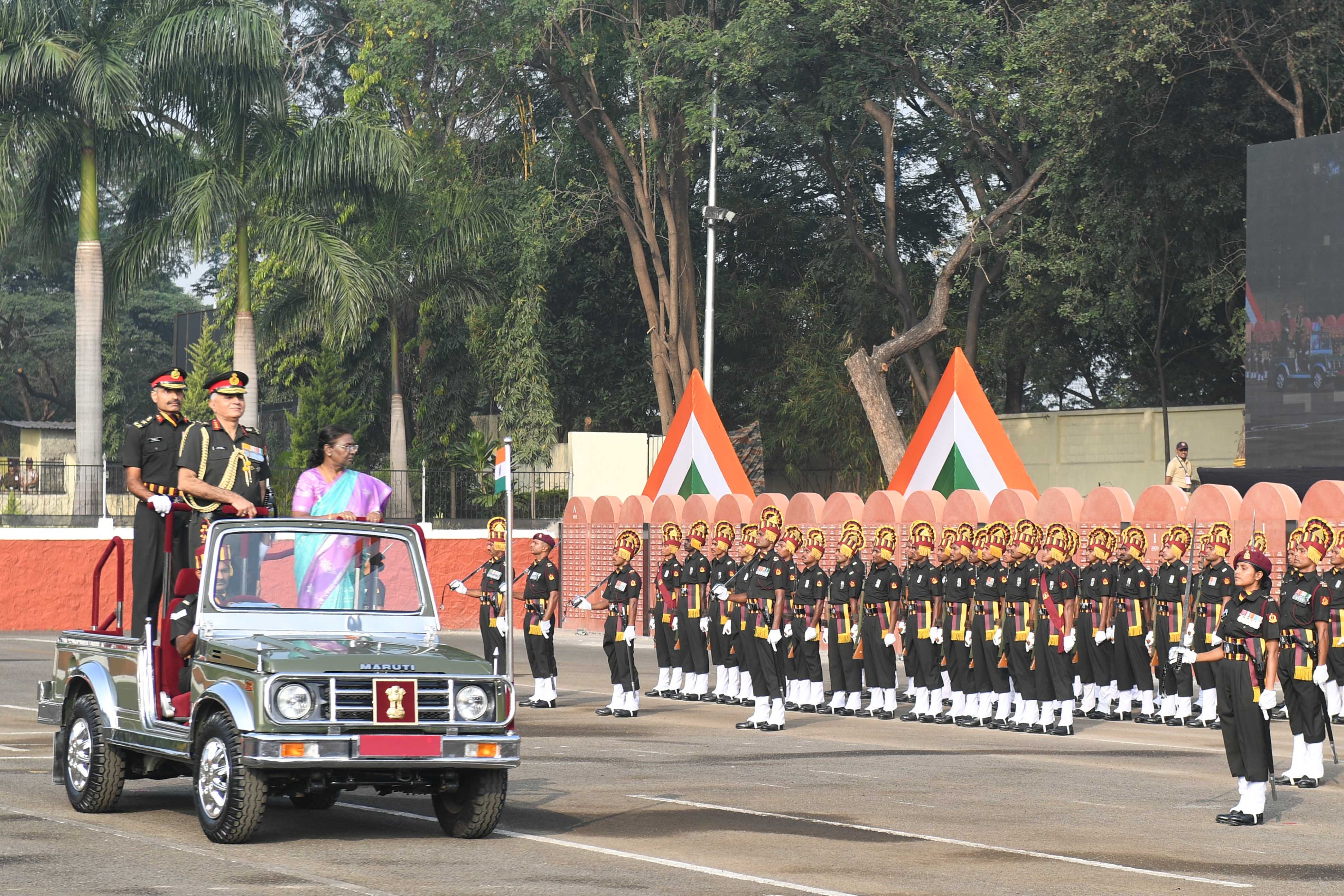 The President of India, Smt Droupadi Murmu presented the President’s Colour to Armed Forces Medical College at Pune on December 1, 2023. 
