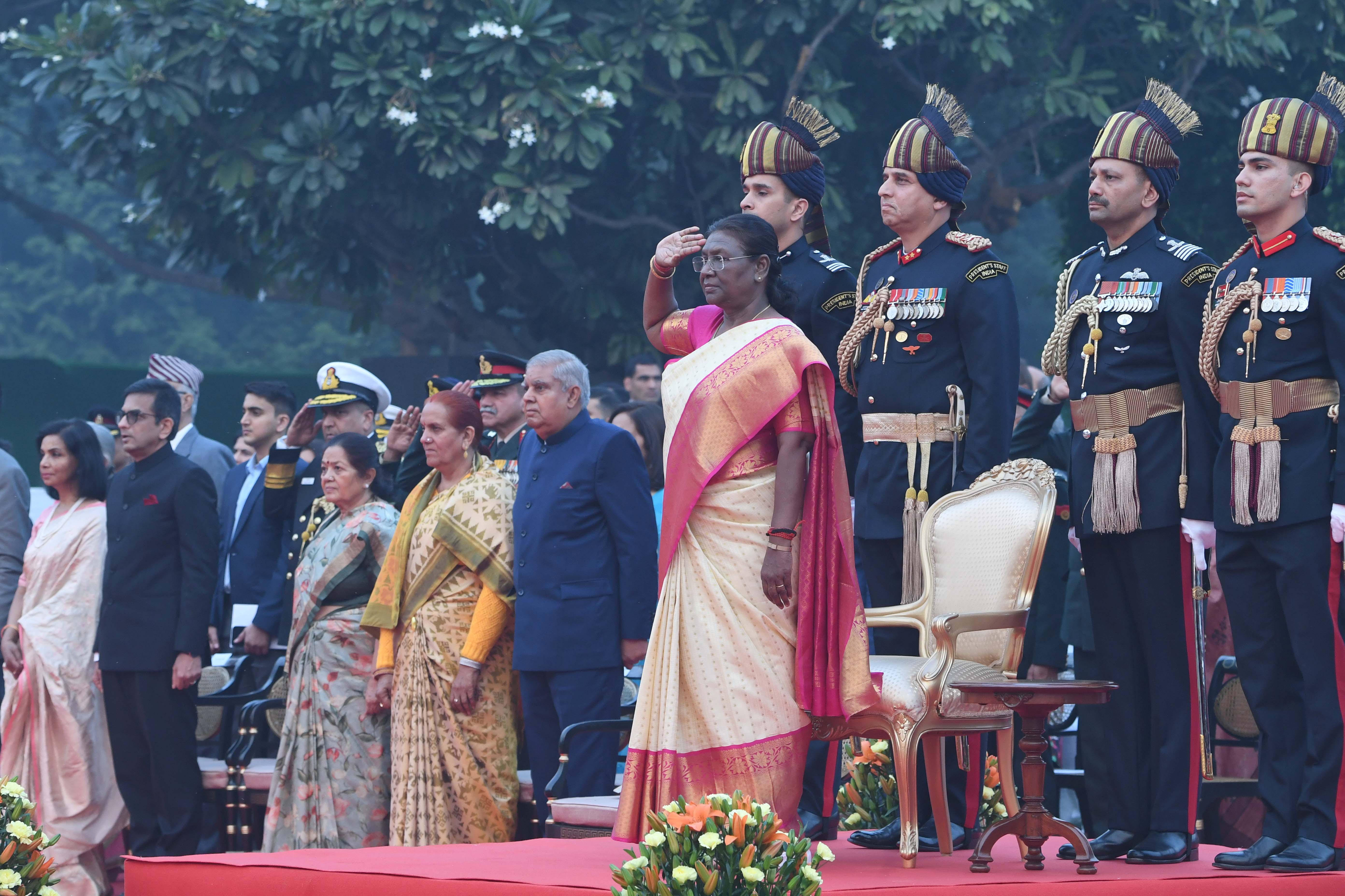 The President of India, Smt Droupadi Murmu presented a new Standard of Bodyguard and renewed Regimental Standard to the President’s Bodyguard (PBG) at a ceremony held at Rashtrapati Bhavan on November 16, 2023.