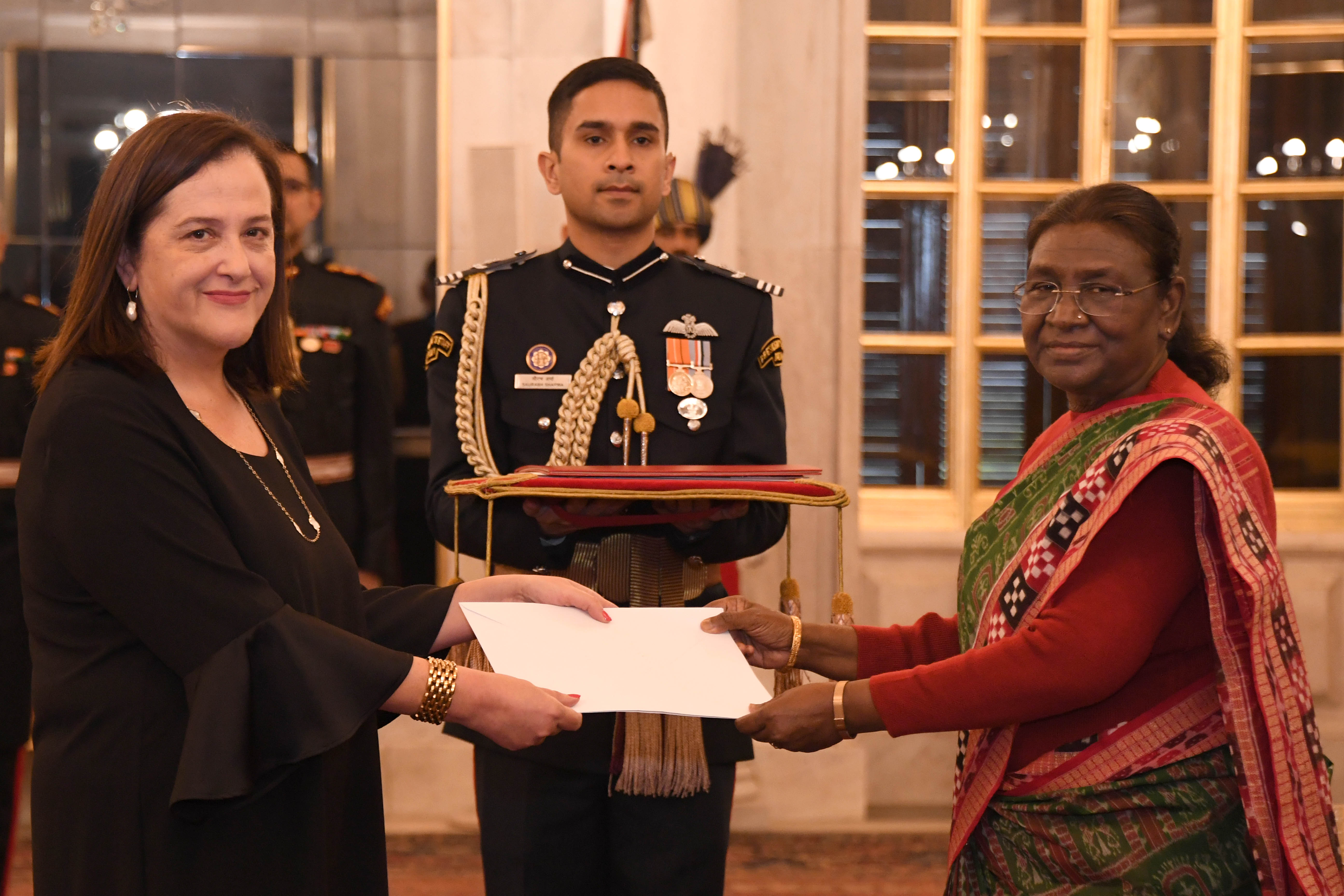 H.E. Mrs Aliki Koutsomitopoulou, Ambassador of Greece presenting credentials to the President of India, Smt Droupadi Murmu at Rashtrapati Bhavan on January 5, 2024.