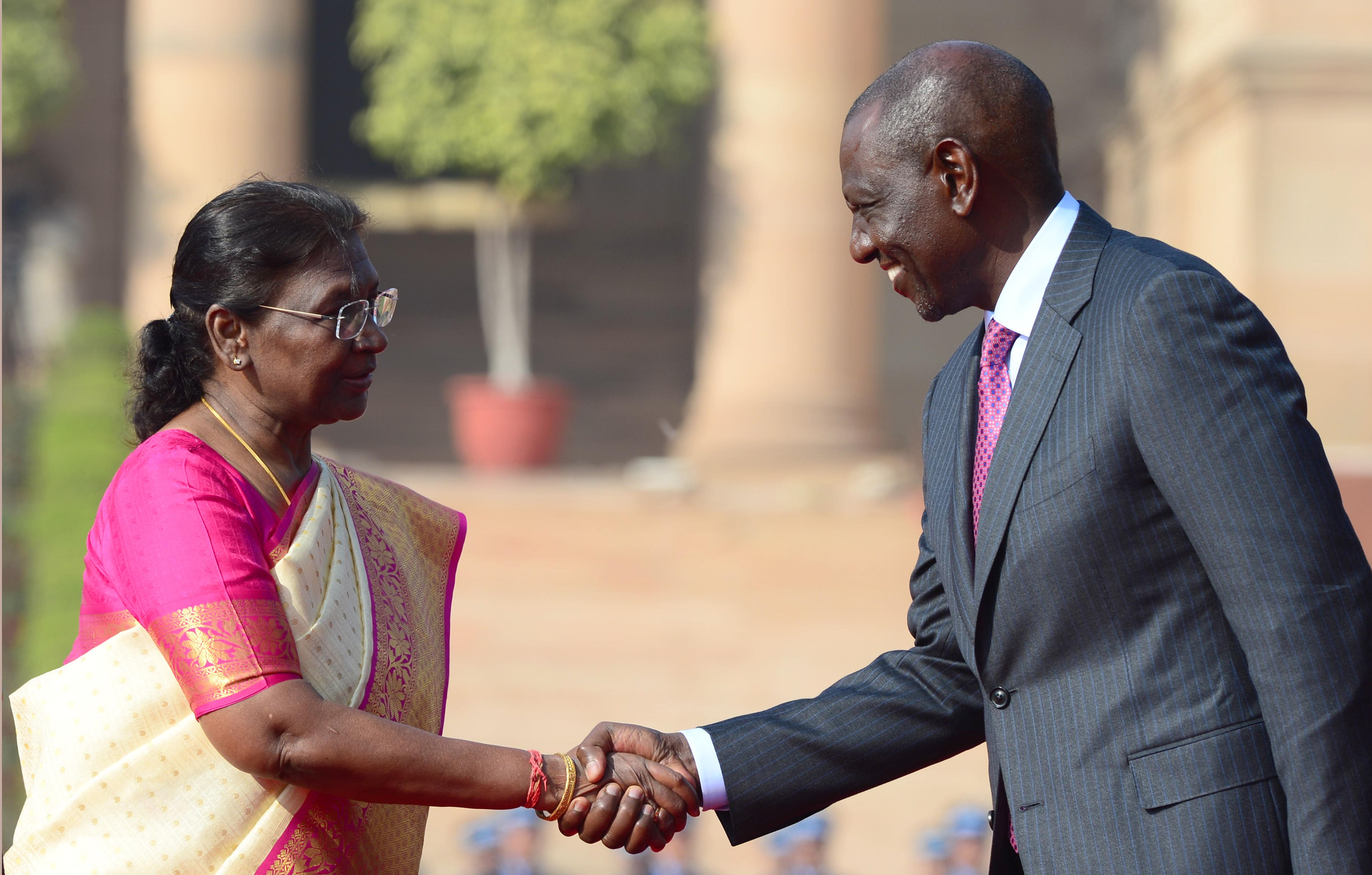 The President of India, Smt Droupadi Murmu accorded a ceremonial welcome to Dr. William Samoei Ruto, President of the Republic of Kenya at Rashtrapati Bhavan on December 5, 2023. 