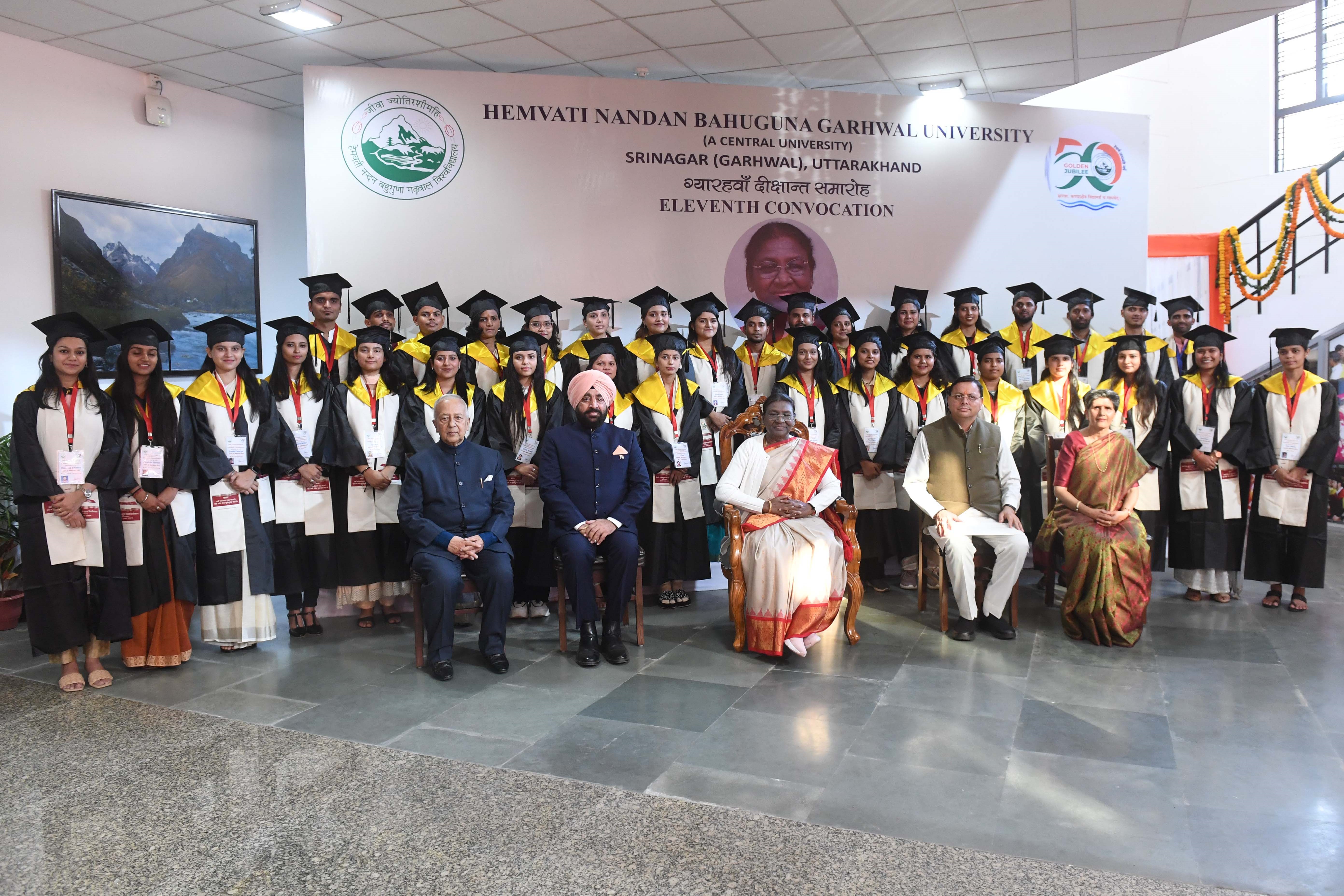 The President of India, Smt Droupadi Murmu graced and addressed the 11th convocation of Hemvati Nandan Bahuguna Garhwal University at Srinagar (Garhwal) on November 8, 2023.