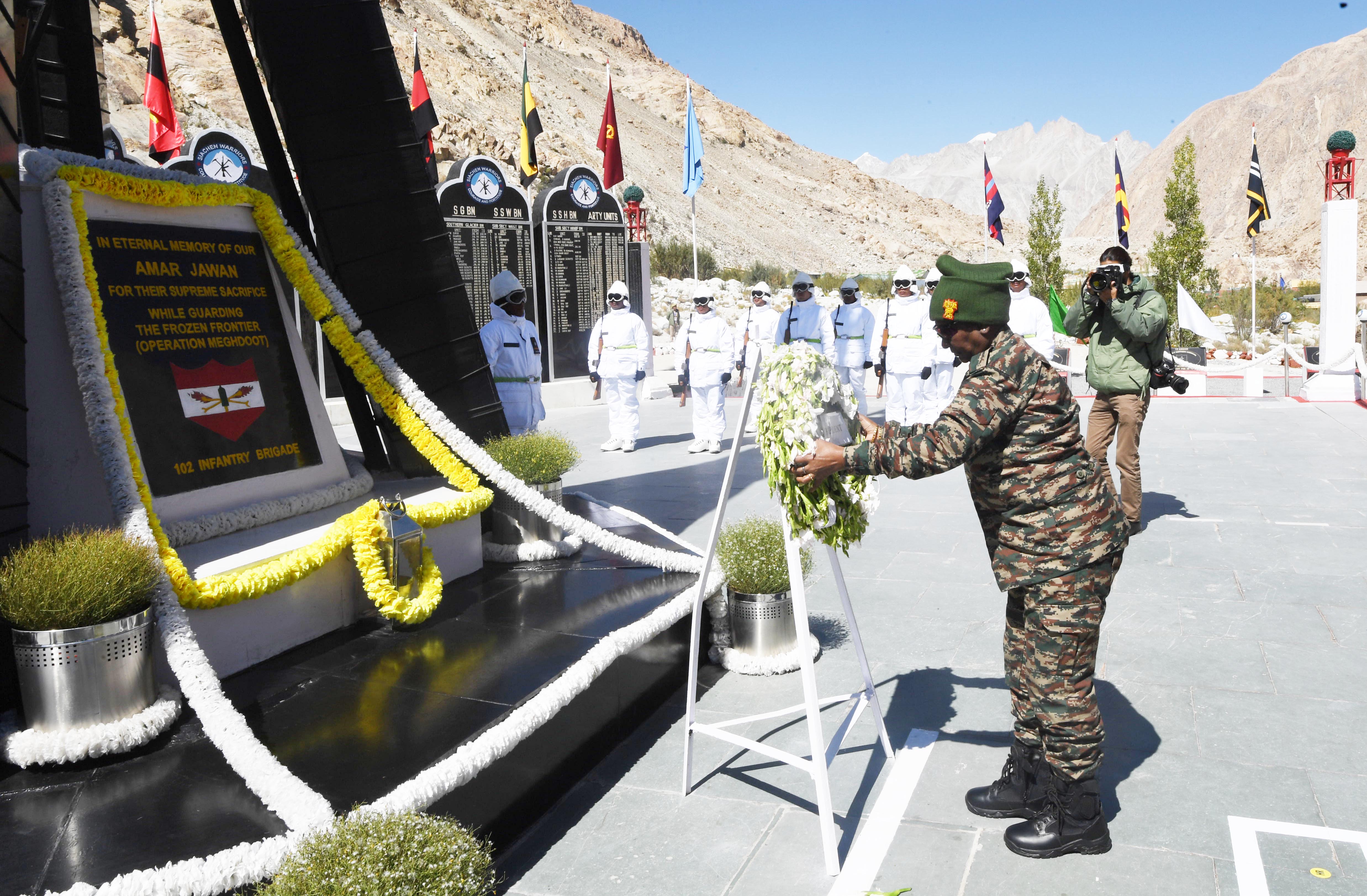 The President of India, Smt Droupadi Murmu visited Siachen Base Camp on September 26, 2024 and paid her tributes at the Siachen War Memorial.