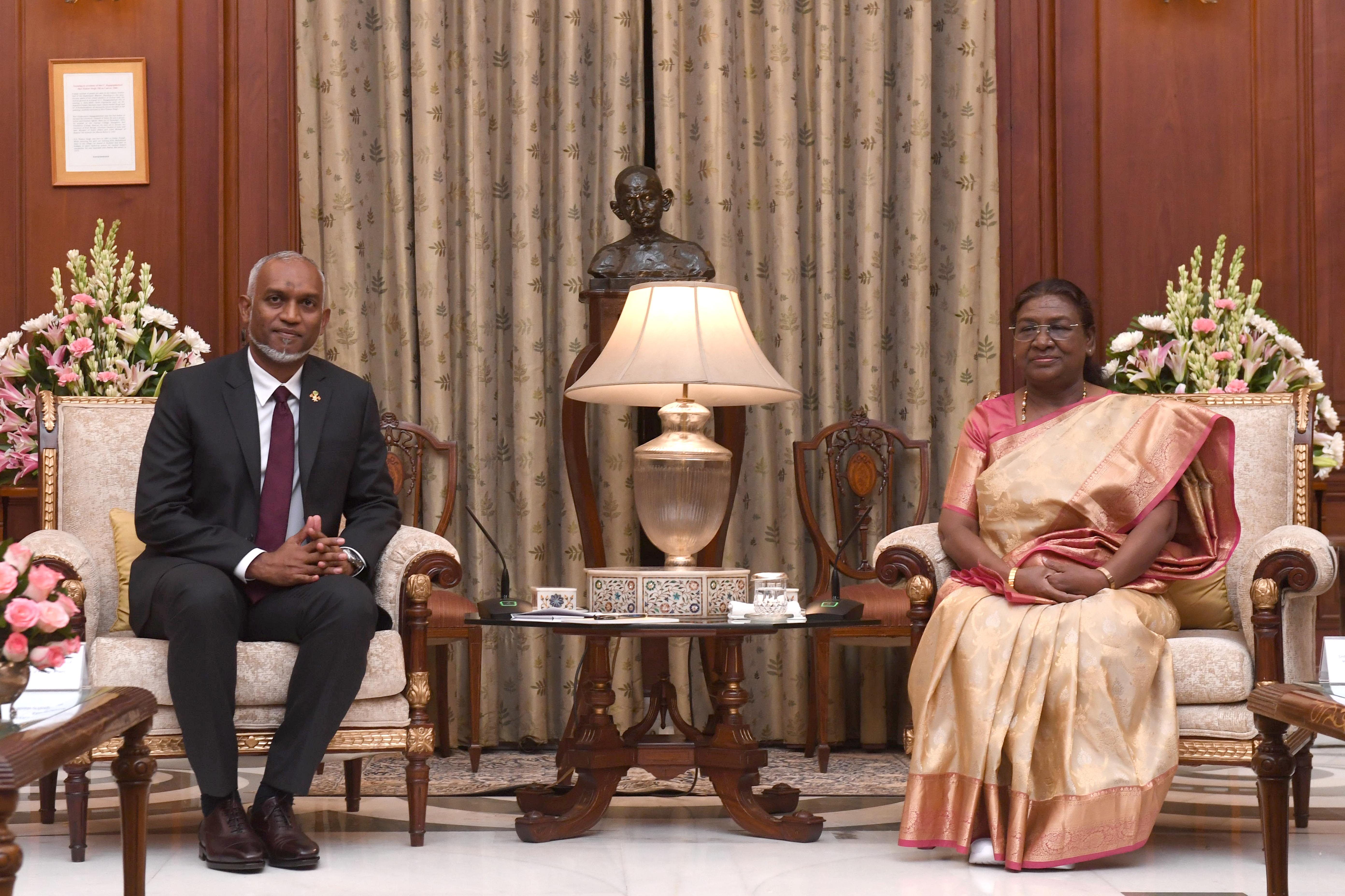 The President of India, Smt Droupadi Murmu received H.E. Dr Mohamed Muizzu, the President of the Republic of Maldives at Rashtrapati Bhavan on October 7, 2024.