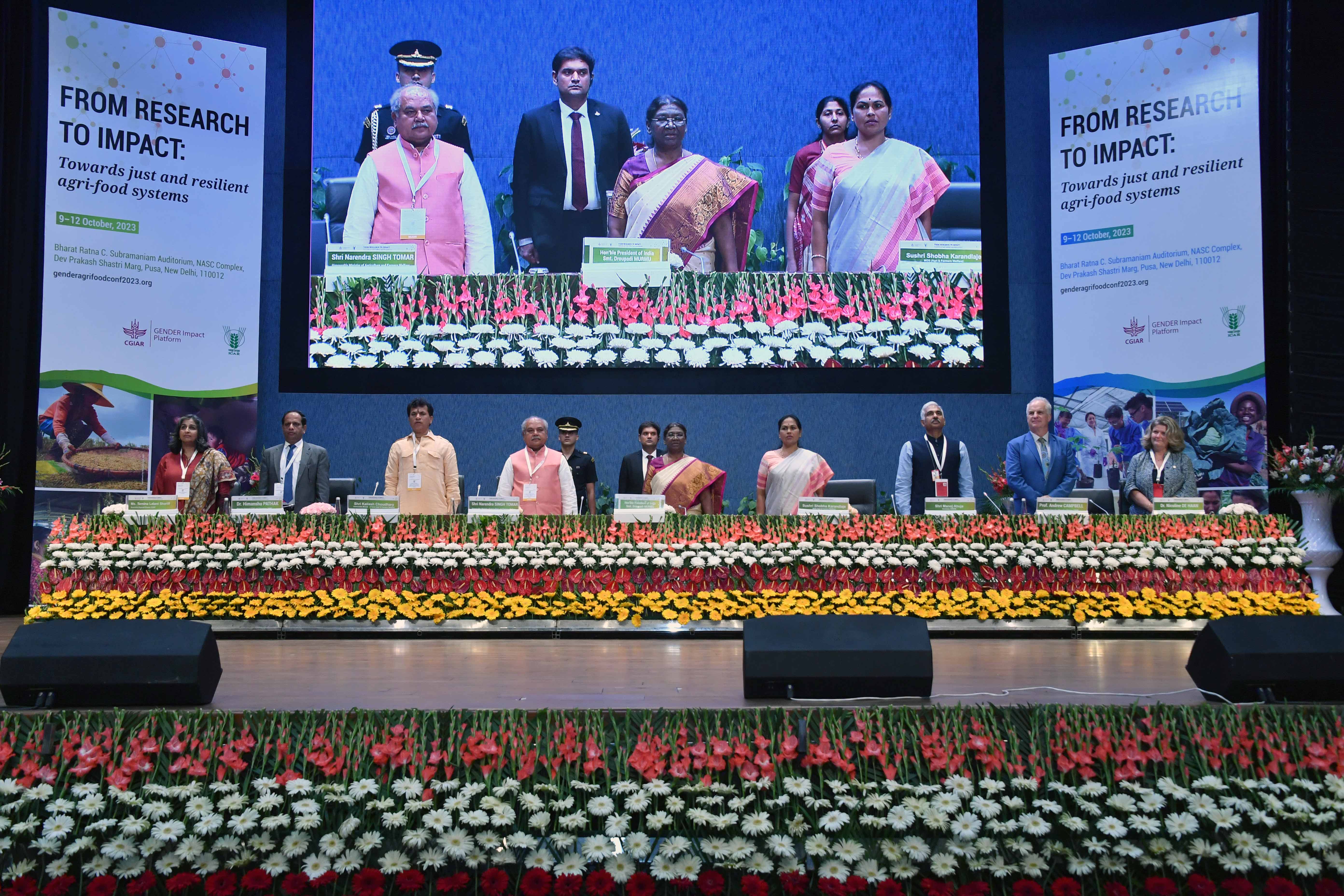 The President of India, Smt Droupadi Murmu inaugurating an International Research Conference on ‘From research to impact: Towards Just and Resilient Agri-Food Systems’, being hosted by CGIAR GENDER Impact Platform and the Indian Council of Agricultural Research (ICAR), in New Delhi, on October 9, 2023.